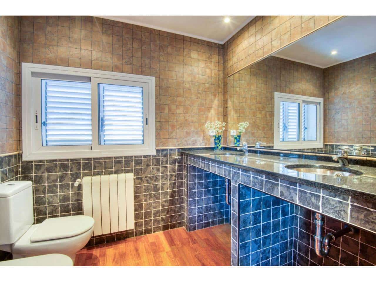 4 soveværelse Villa til salg i Sant Feliu de Guixols med swimmingpool - € 350.000 (Ref: 8797044)