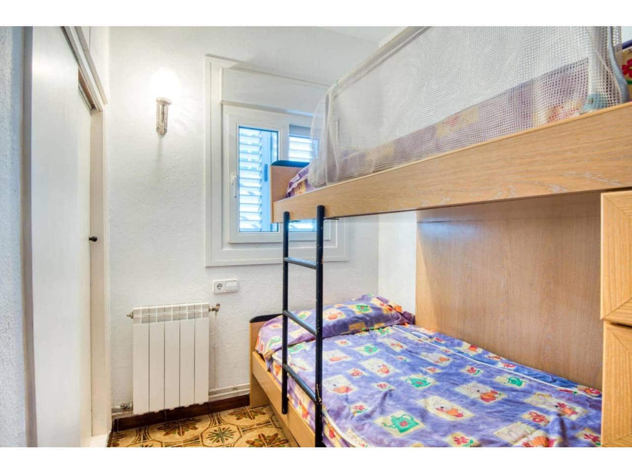 4 soveværelse Villa til salg i Sant Feliu de Guixols med swimmingpool - € 350.000 (Ref: 8797044)