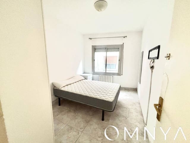 3 soveværelse Lejlighed til salg i Sant Feliu de Guíxols - € 169.000 (Ref: 8840549)