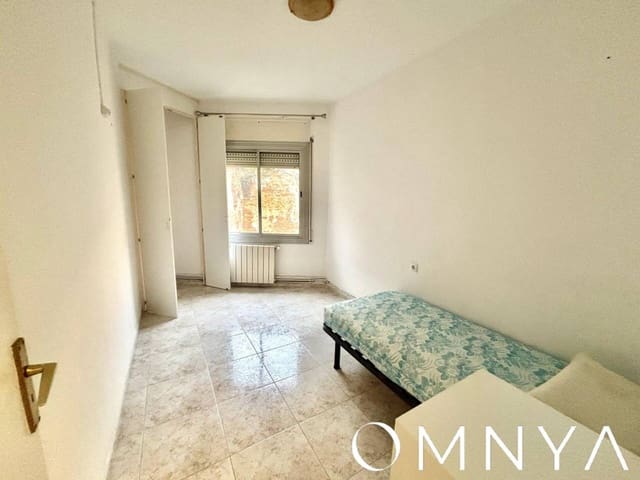 3 soveværelse Lejlighed til salg i Sant Feliu de Guíxols - € 169.000 (Ref: 8840549)