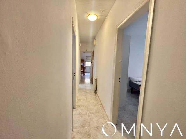 3 soveværelse Lejlighed til salg i Sant Feliu de Guíxols - € 169.000 (Ref: 8840549)