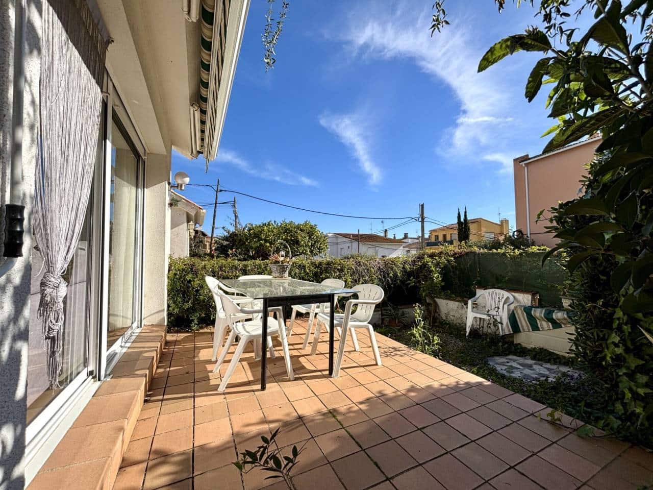 4 chambre Maison de Ville à vendre à Castell-Platja d'Aro avec garage - 450 000 € (Ref: 8887422)