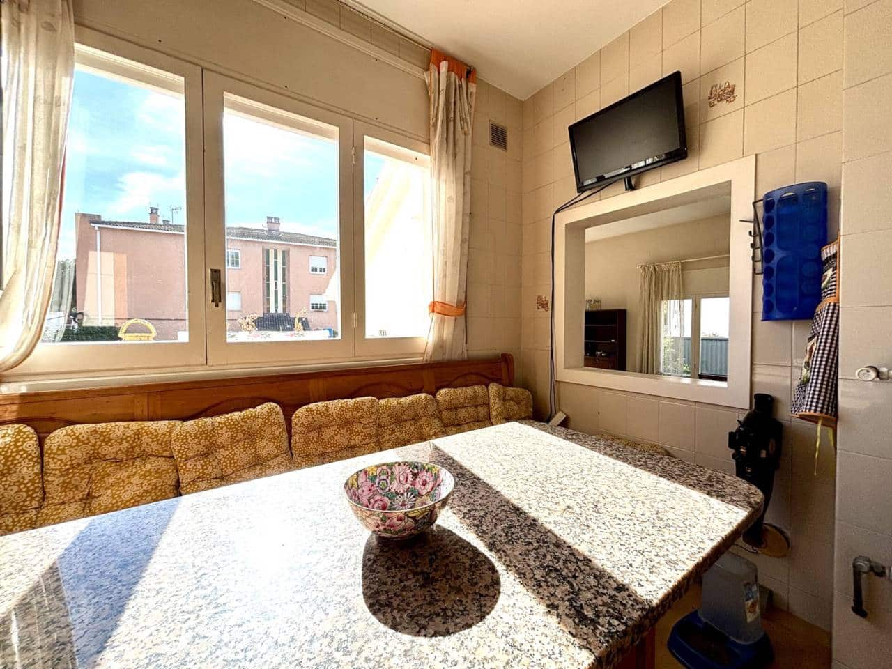 4 chambre Maison de Ville à vendre à Castell-Platja d'Aro avec garage - 450 000 € (Ref: 8887422)
