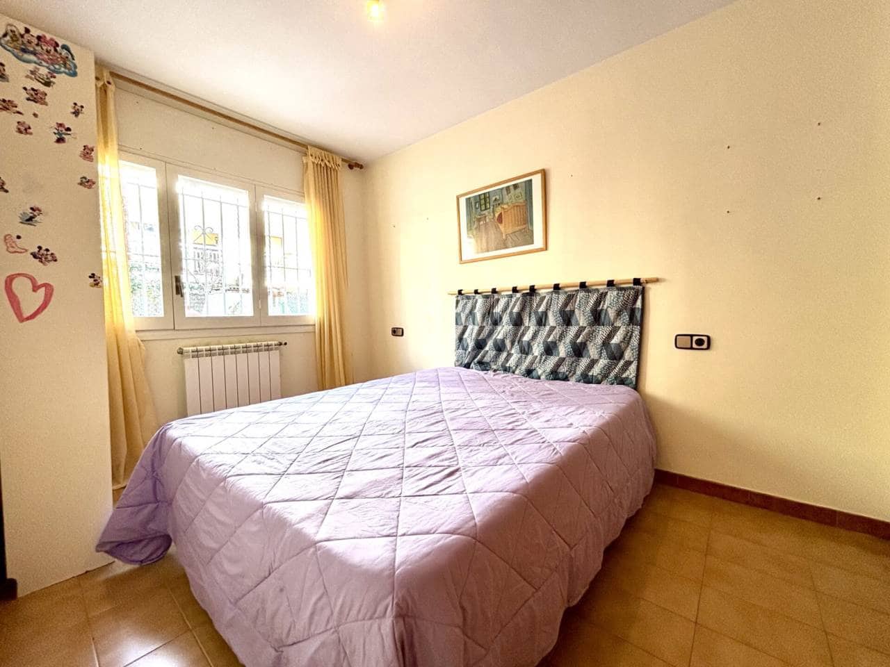 4 chambre Maison de Ville à vendre à Castell-Platja d'Aro avec garage - 450 000 € (Ref: 8887422)