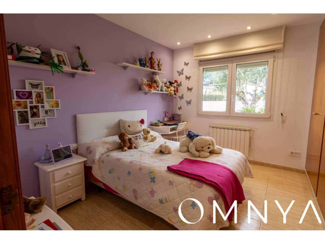 6 sypialnia Willa na sprzedaż w Santa Cristina d'Aro z basenem garażem - 690 000 € (Ref: 8902863)