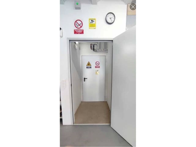 Erhverv til salg i Sant Feliu de Guíxols - € 150.000 (Ref: 8939887)