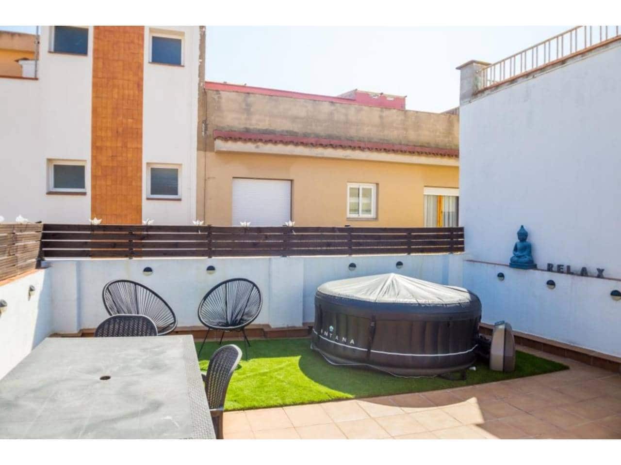 3 soveværelse Byhus til salg i Palamos med garage - € 368.000 (Ref: 8945838)