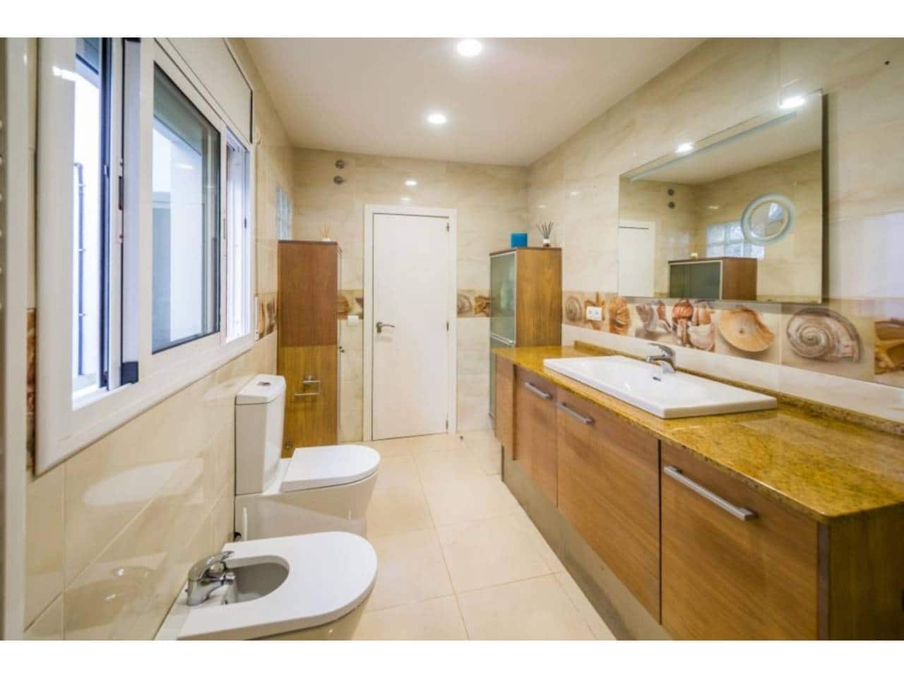 3 soveværelse Byhus til salg i Palamos med garage - € 368.000 (Ref: 8945838)