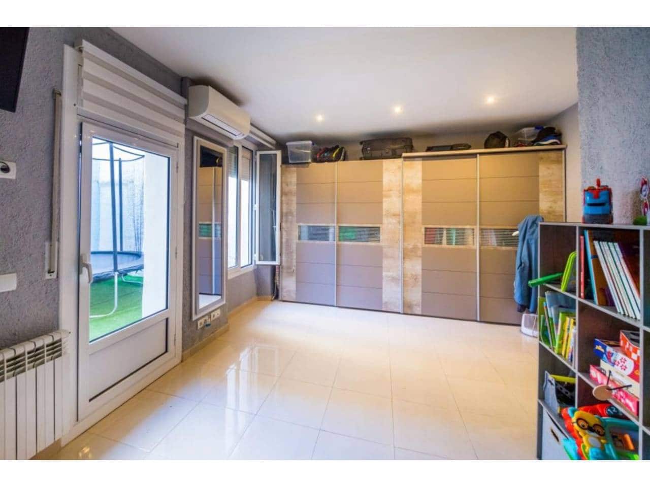 3 soveværelse Byhus til salg i Palamos med garage - € 368.000 (Ref: 8945838)