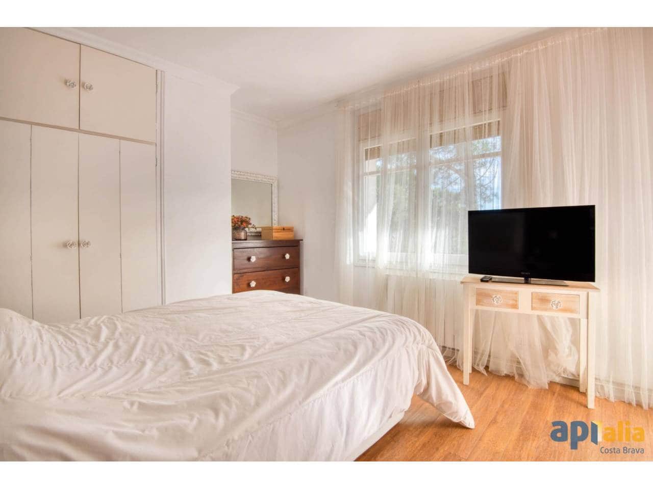 6 camera da letto Villa in vendita in Sant Feliu de Guixols con piscina garage - 550.000 € (Rif: 8945839)