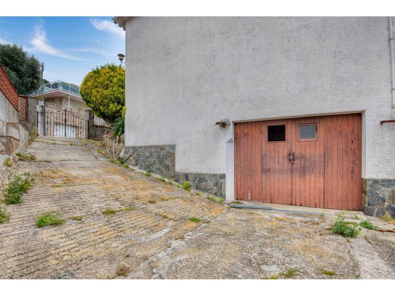 3 bedroom Villa for sale in Sant Feliu de Guixols - € 650,000 (Ref: 8961090)