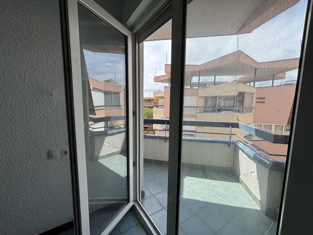 2 bedroom Flat for sale in Castell-Platja d'Aro - € 270,000 (Ref: 9031168)