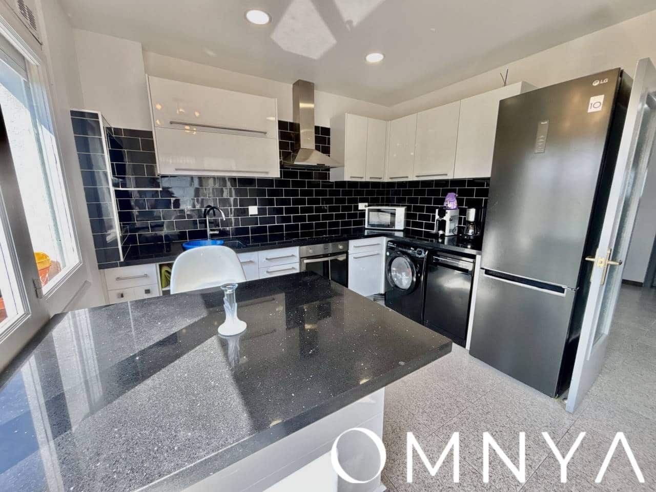 Chalet de 7 habitaciones en Calonge i Sant Antoni en venta con piscina - 629.000 € (Ref: 9050668)