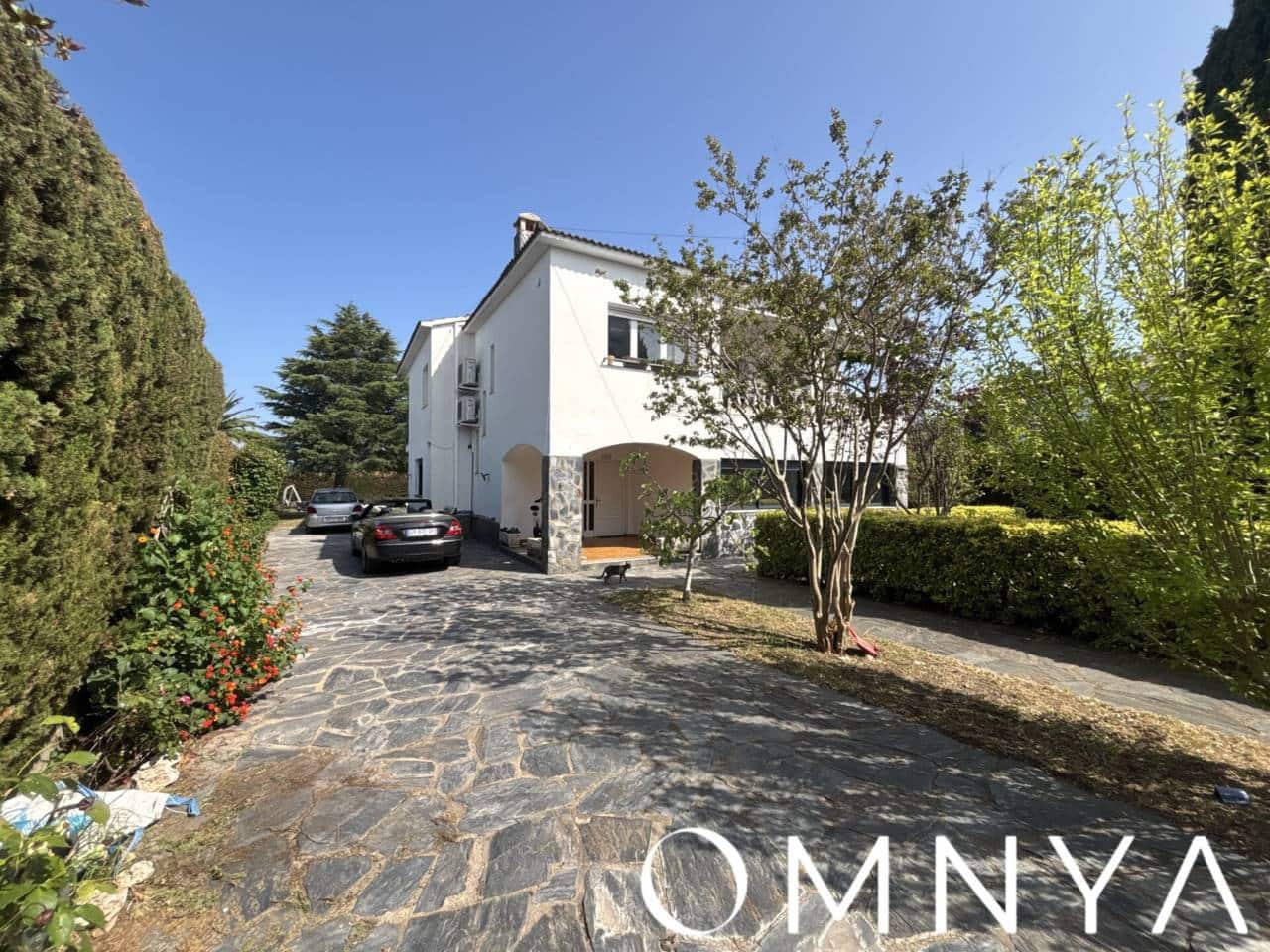 Chalet de 7 habitaciones en Calonge i Sant Antoni en venta con piscina - 629.000 € (Ref: 9050668)