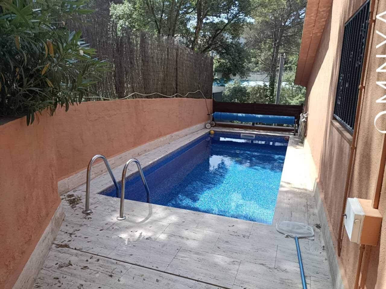 4 sypialnia Willa na sprzedaż w Vidreres z basenem - 265 000 € (Ref: 9064825)