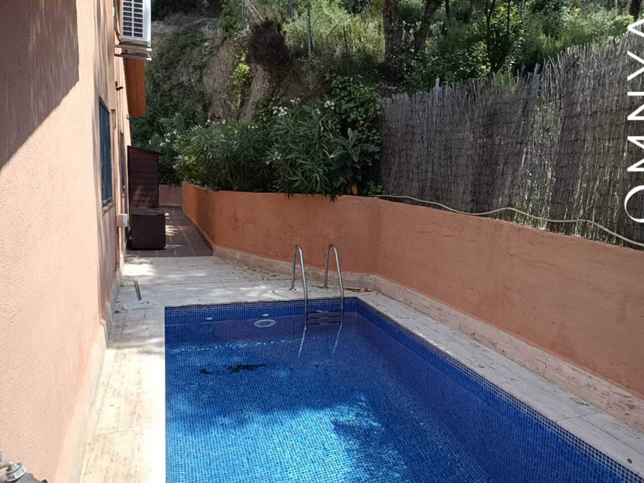 4 sypialnia Willa na sprzedaż w Vidreres z basenem - 265 000 € (Ref: 9064825)