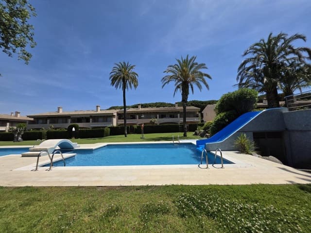 3 bedroom Townhouse for sale in Castell-Platja d'Aro with pool - € 510,000 (Ref: 9088370)