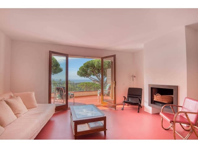 3 bedroom Townhouse for sale in Sant Feliu de Guíxols - € 489,000 (Ref: 9104247)