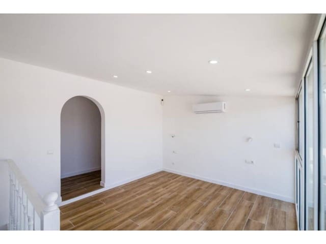 Piso de 3 habitaciones en Palamós en venta - 355.000 € (Ref: 9129383)