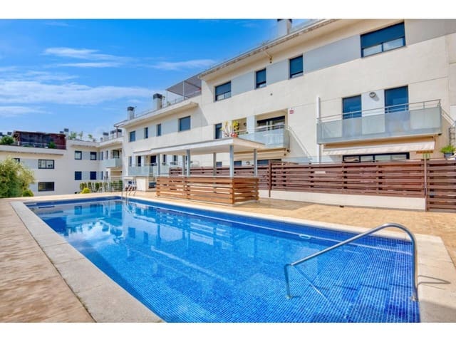 3 soveværelse Lejlighed til salg i Aiguaviva med swimmingpool - € 495.000 (Ref: 9165430)