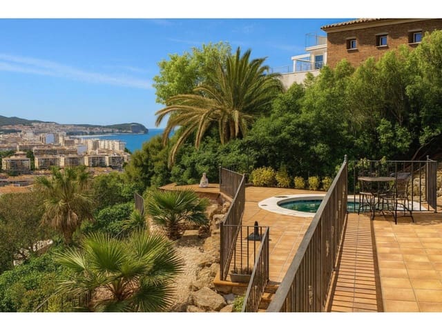 4 bedroom Villa for sale in Sant Antoni de Calonge, Calonge i Sant Antoni - € 750,000 (Ref: 9275706)