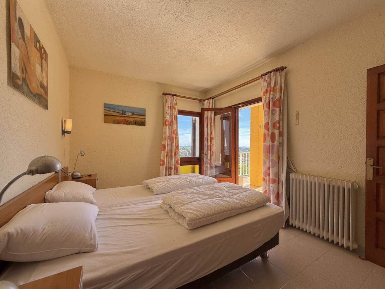 4 bedroom Villa for sale in Calonge i Sant Antoni with pool - € 480,000 (Ref: 9275707)