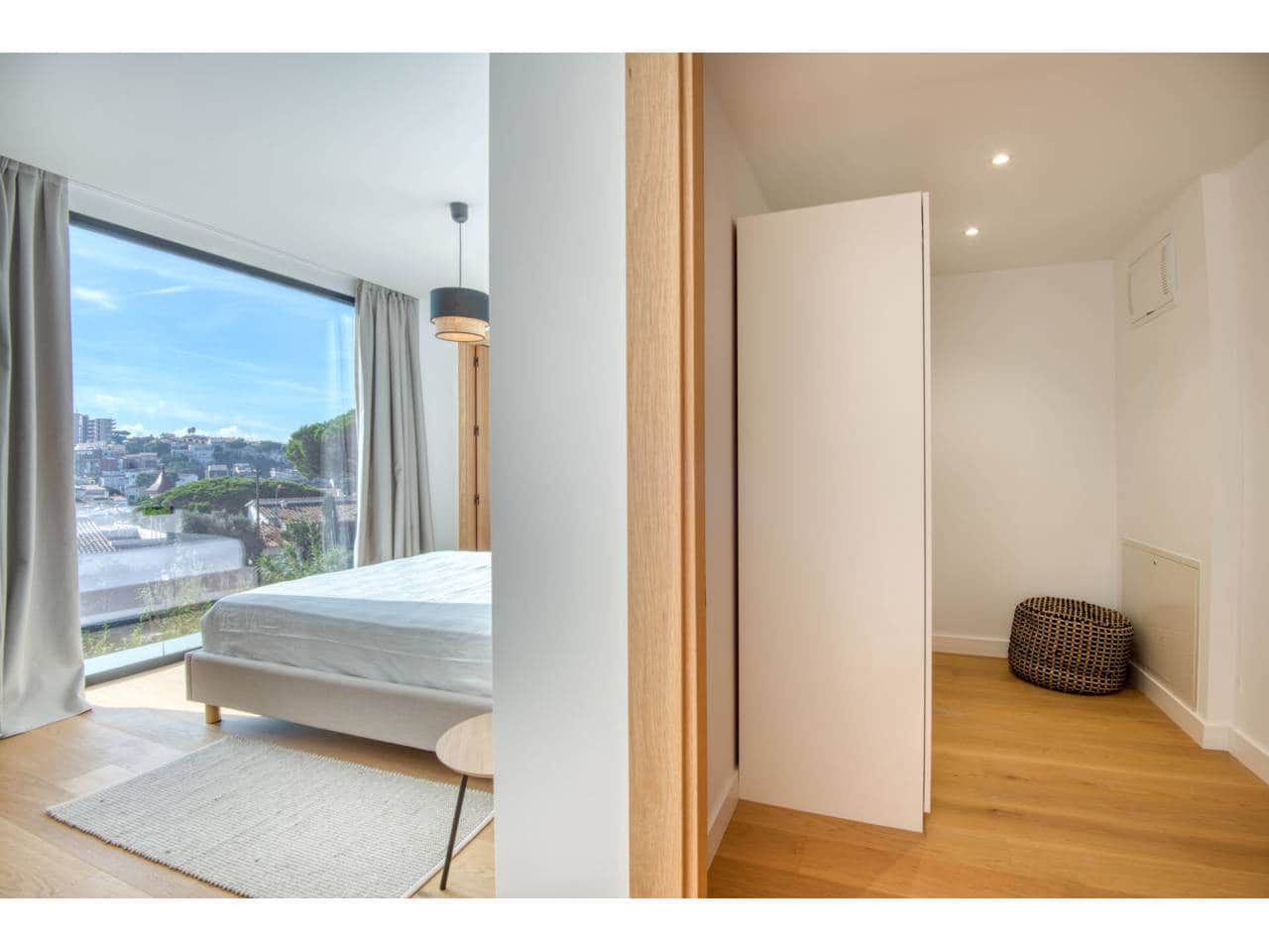 5 soveværelse Villa til salg i Sant Feliu de Guixols med swimmingpool - € 2.200.000 (Ref: 9275708)