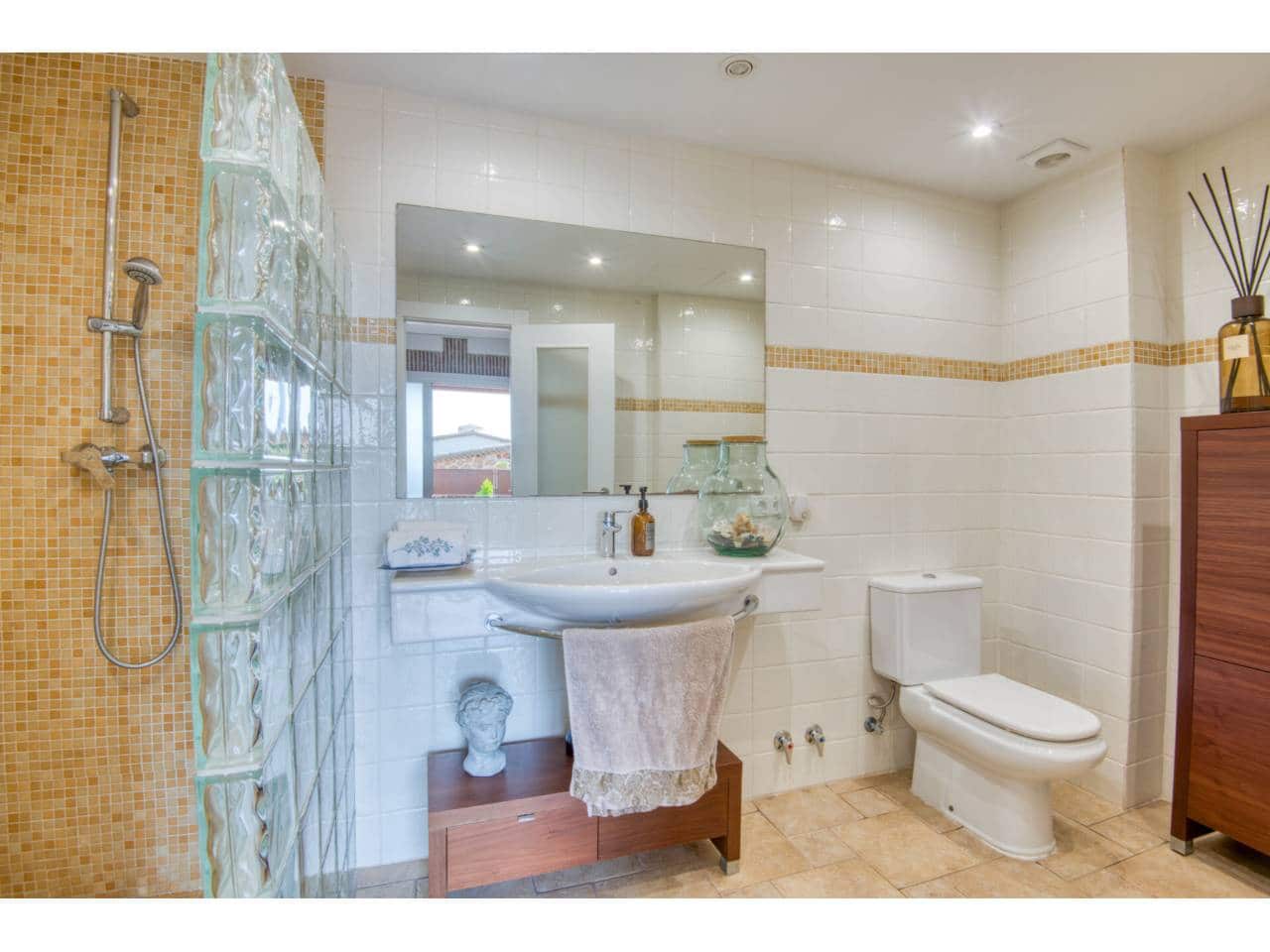 4 camera da letto Finca/Casa di Campagna in vendita in Castell-Platja d'Aro con piscina - 1.500.000 € (Rif: 9300420)