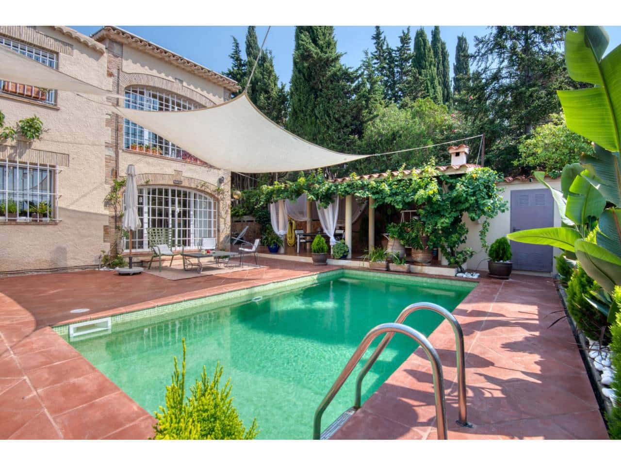 4 camera da letto Finca/Casa di Campagna in vendita in Castell-Platja d'Aro con piscina - 1.500.000 € (Rif: 9300420)
