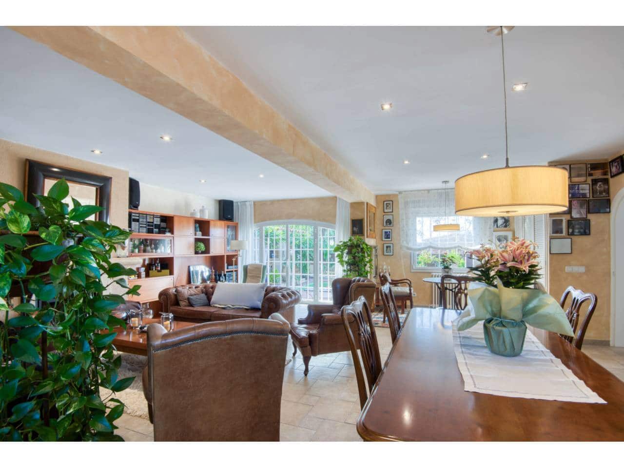 4 camera da letto Finca/Casa di Campagna in vendita in Castell-Platja d'Aro con piscina - 1.500.000 € (Rif: 9300420)