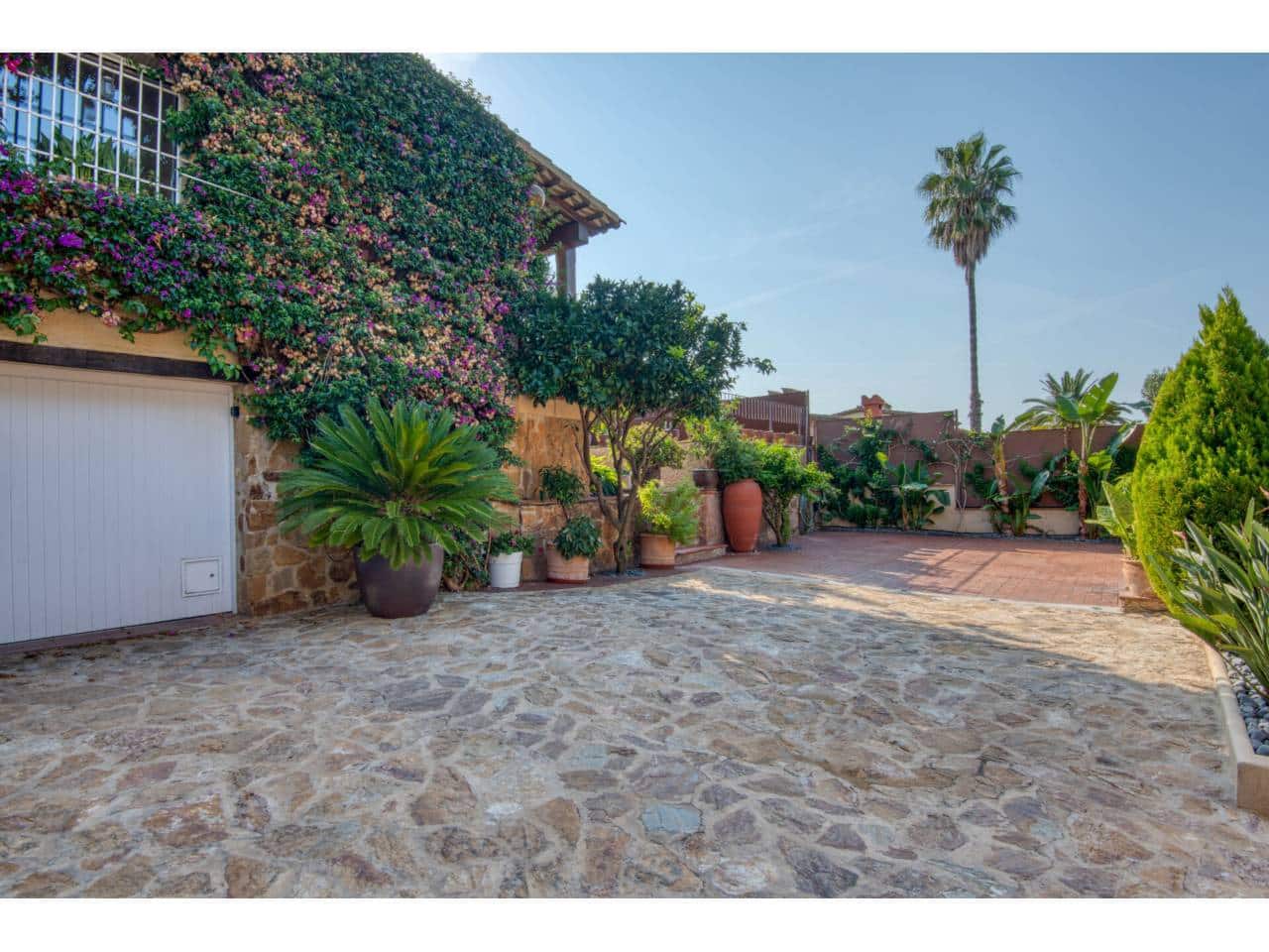 4 camera da letto Finca/Casa di Campagna in vendita in Castell-Platja d'Aro con piscina - 1.500.000 € (Rif: 9300420)