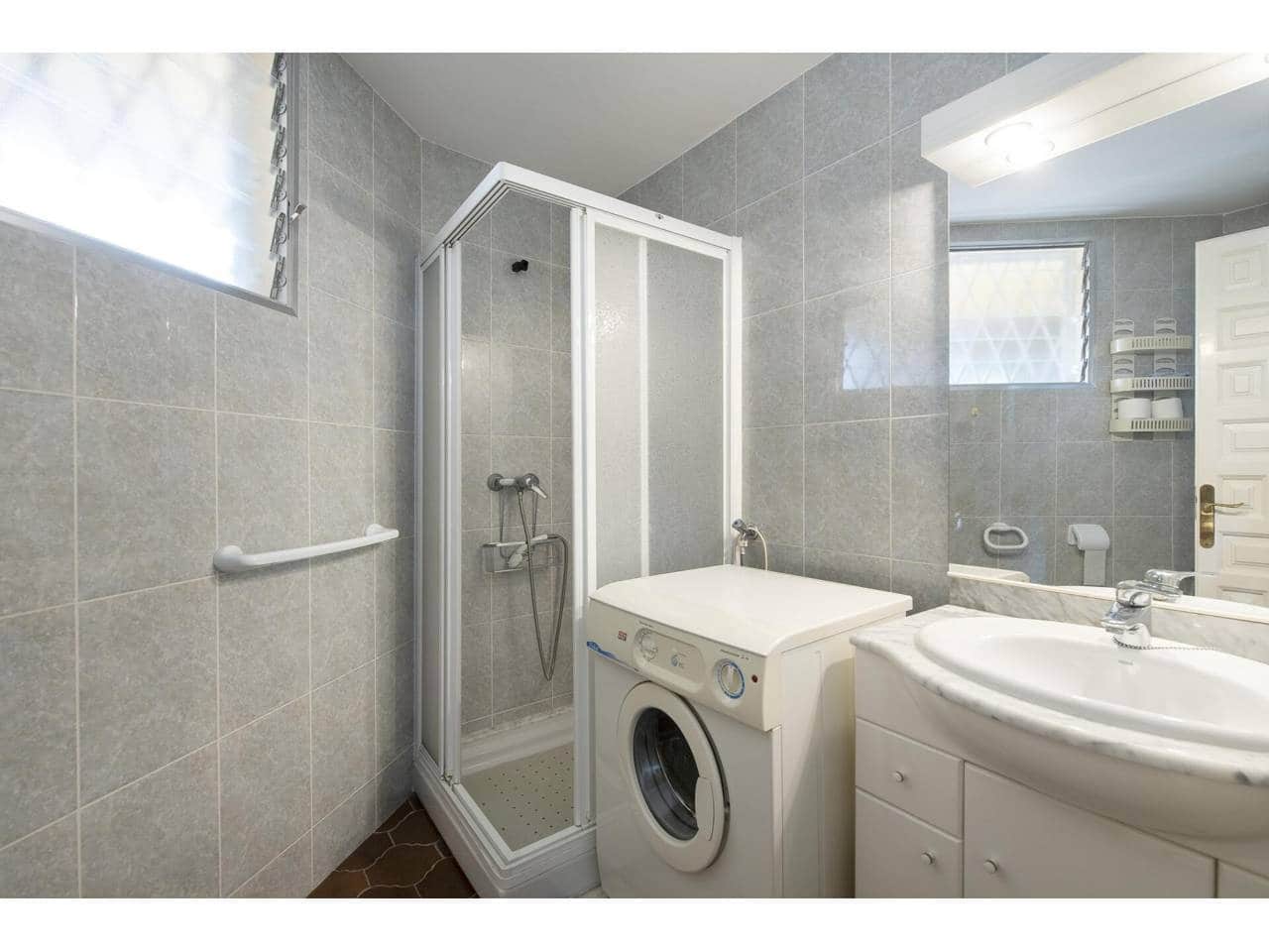 1 soveværelse Lejlighed til salg i Castell-Platja d'Aro - € 180.000 (Ref: 9346941)