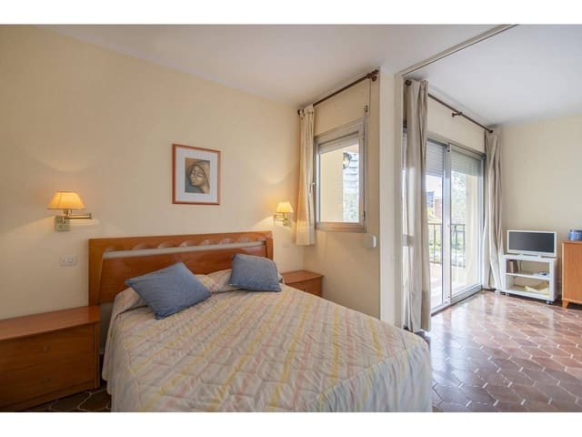 1 soveværelse Lejlighed til salg i Castell-Platja d'Aro - € 180.000 (Ref: 9346941)