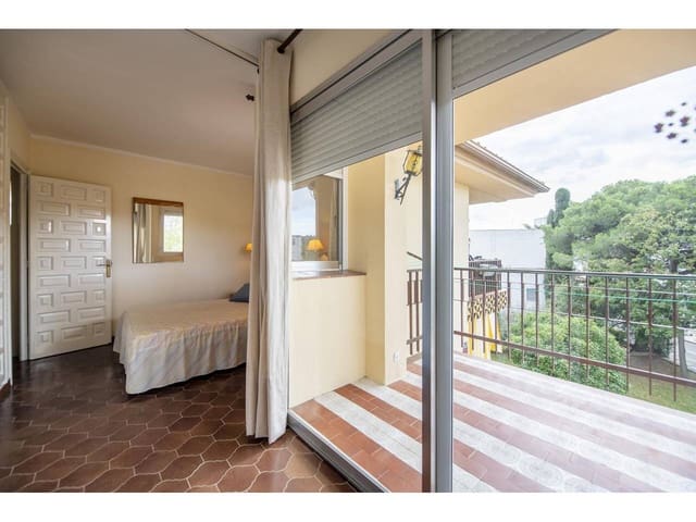 1 soveværelse Lejlighed til salg i Castell-Platja d'Aro - € 180.000 (Ref: 9346941)