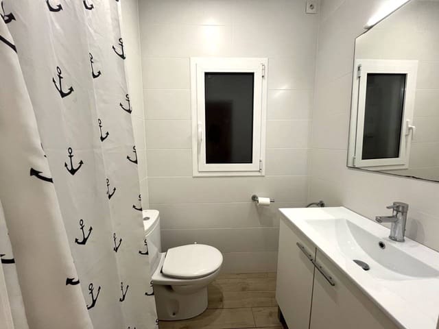 3 soveværelse Lejlighed til salg i Sant Feliu de Guíxols - € 195.000 (Ref: 9349062)