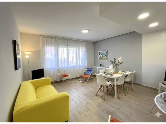 3 soveværelse Lejlighed til salg i Sant Feliu de Guíxols - € 195.000 (Ref: 9349062)