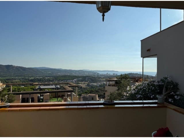 2 makuuhuone Asunto myytävänä paikassa Sant Feliu de Guíxols mukana uima-altaan - 290 000 € (Ref: 9353094)