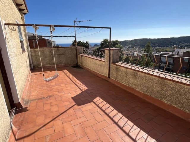 2 soveværelse Lejlighed til salg i Sant Feliu de Guíxols - € 180.000 (Ref: 9355694)