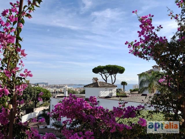3 bedroom Villa for sale in Sant Antoni de Calonge, Calonge i Sant Antoni with garage - € 500,000 (Ref: 9358938)