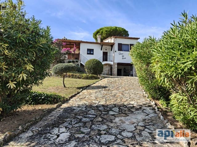 3 bedroom Villa for sale in Sant Antoni de Calonge, Calonge i Sant Antoni with garage - € 500,000 (Ref: 9358938)