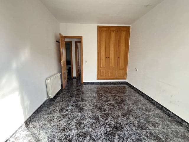 3 soveværelse Lejlighed til salg i Sant Feliu de Guíxols - € 150.000 (Ref: 9367022)