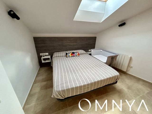 3 chambre Appartement à vendre à Llagostera - 239 000 € (Ref: 9374913)