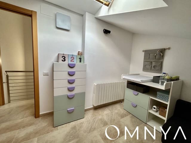 3 chambre Appartement à vendre à Llagostera - 239 000 € (Ref: 9374913)