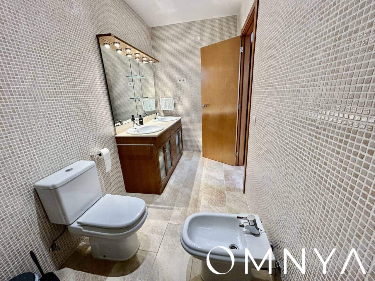 3 sovrum Lägenhet till salu i Llagostera - 239 000 € (Ref: 9374913)