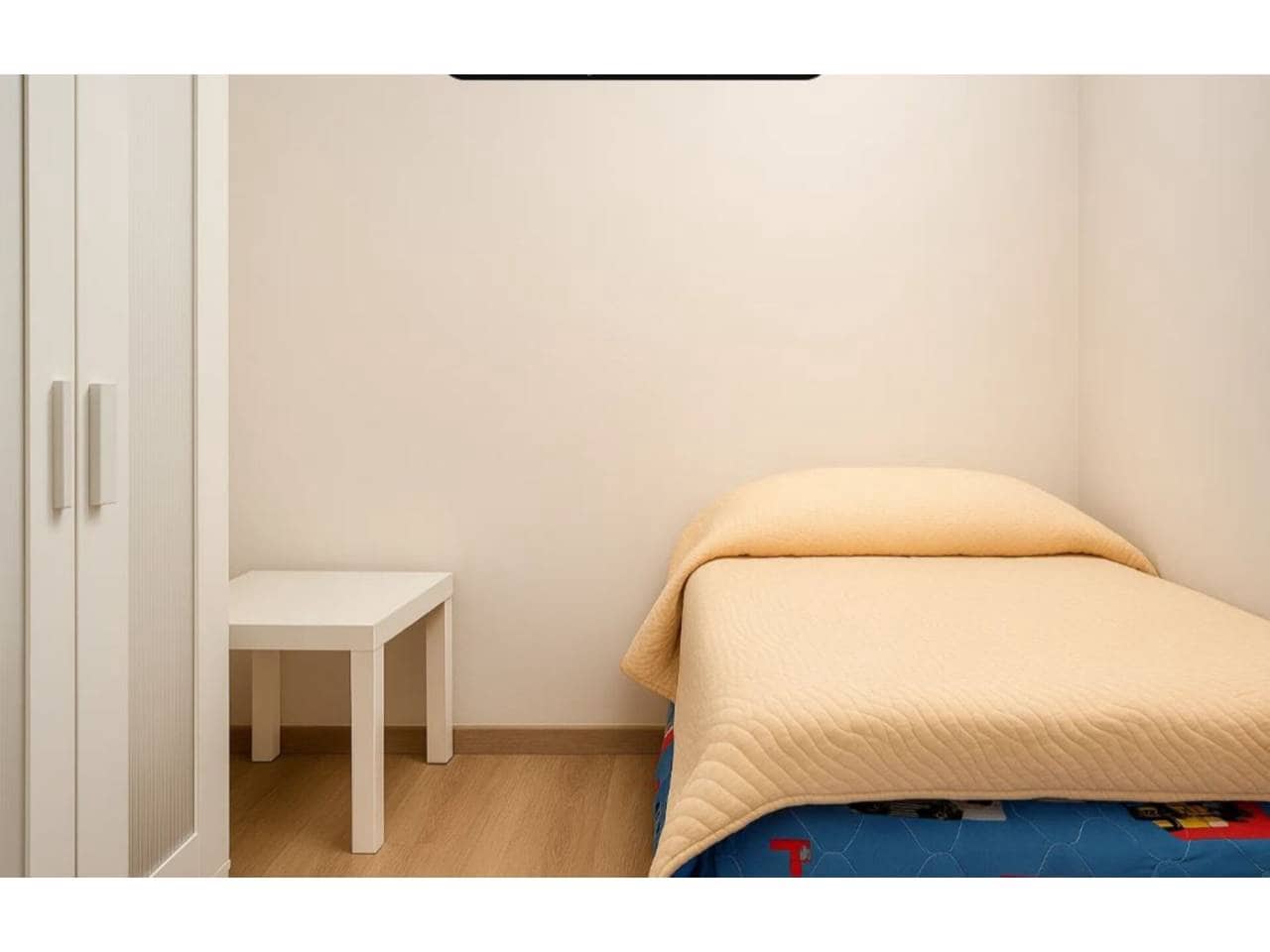 4 sypialnia Mieszkanie na sprzedaż w Miasto Girona - 375 000 € (Ref: 9378789)