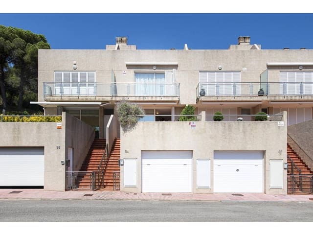 3 quarto Casa em Banda para venda em Sant Feliu de Guíxols com piscina garagem - 695 000 € (Ref: 9385335)