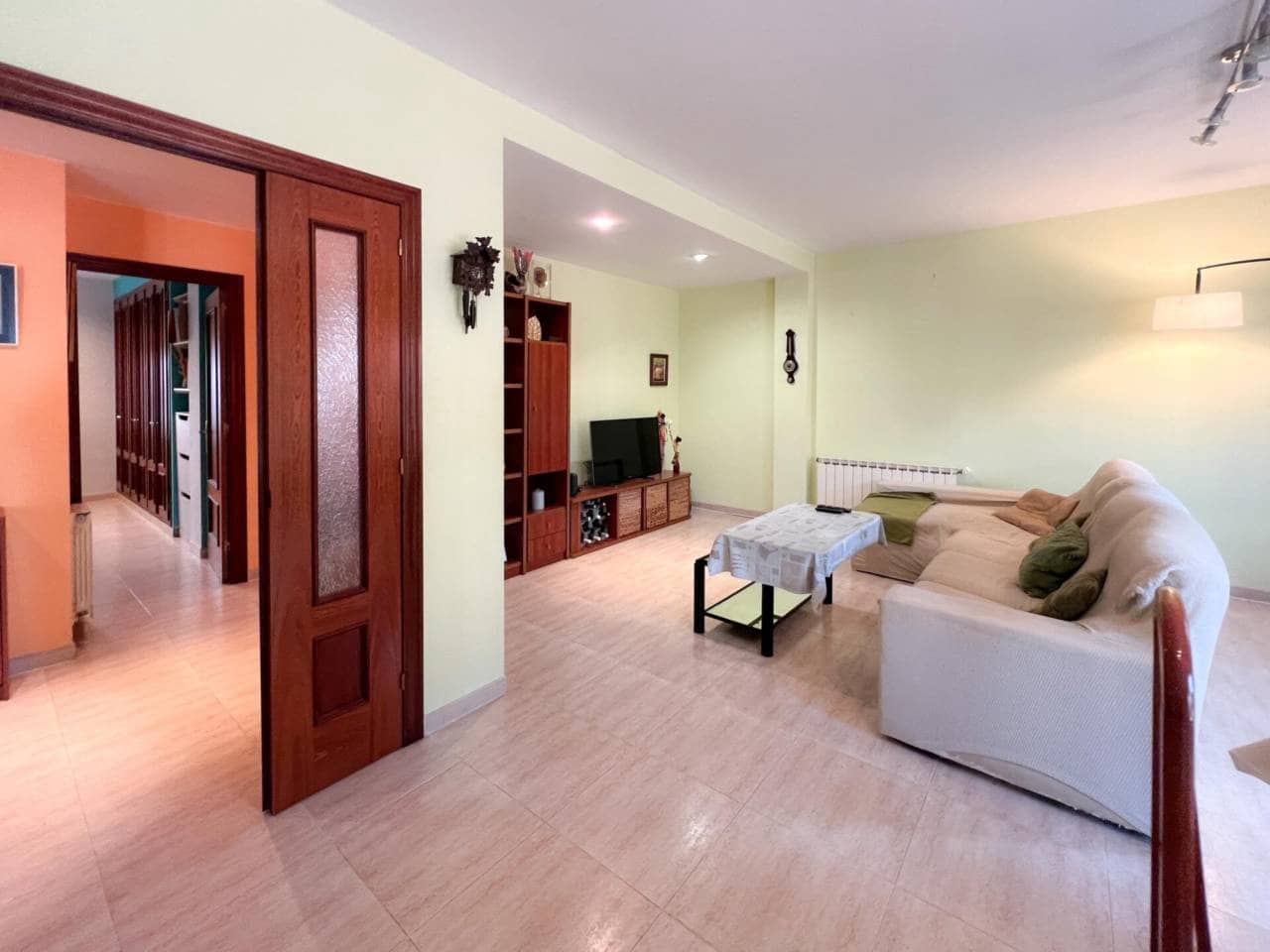 3 bedroom Flat for sale in Sant Feliu de Guixols - € 325,000 (Ref: 9387600)