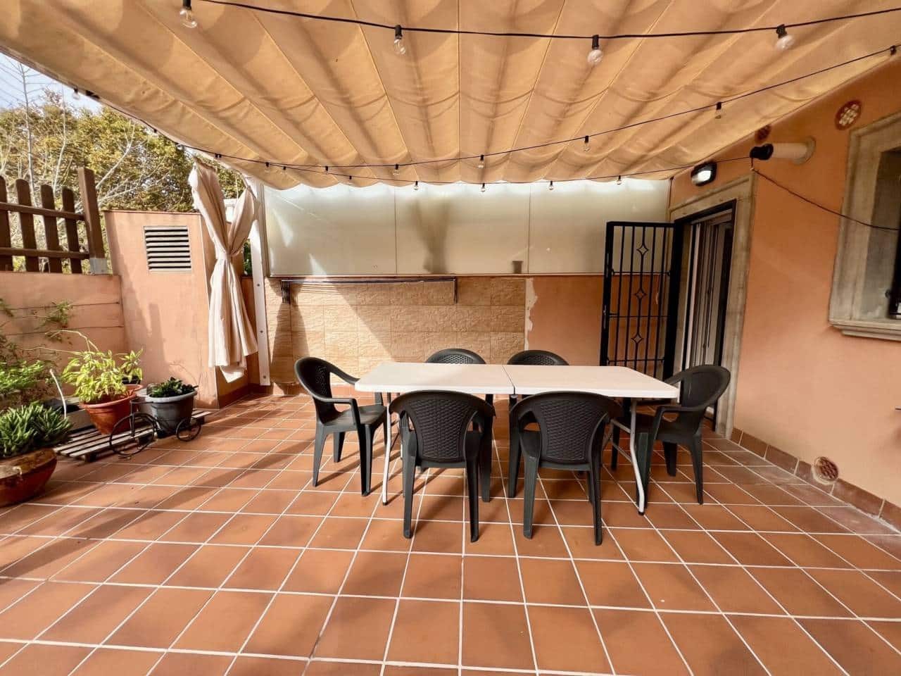 3 bedroom Flat for sale in Sant Feliu de Guixols - € 325,000 (Ref: 9387600)