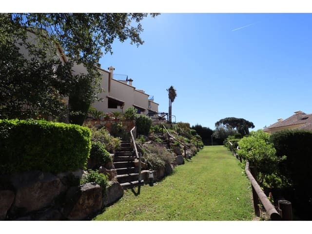 3 bedroom Villa for sale in Sant Feliu de Guíxols with pool garage - € 850,000 (Ref: 9390425)