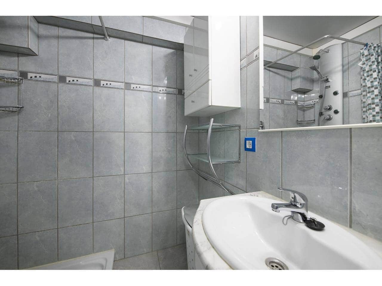 Studio til salgs i Castell-Platja d'Aro - € 100 000 (Ref: 9392076)